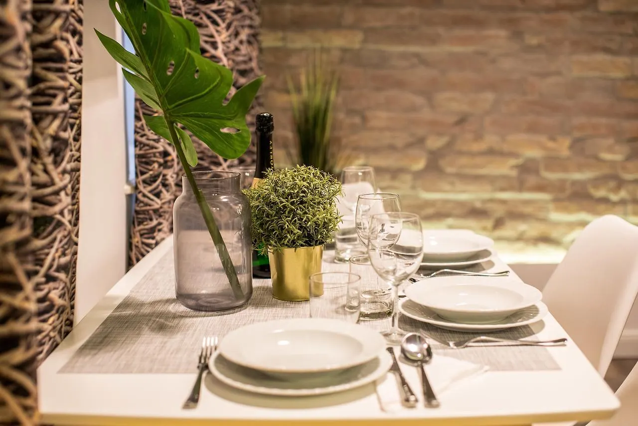 Very Stylish And Fresh Studio Home In The Center Будапешт Апартаменты