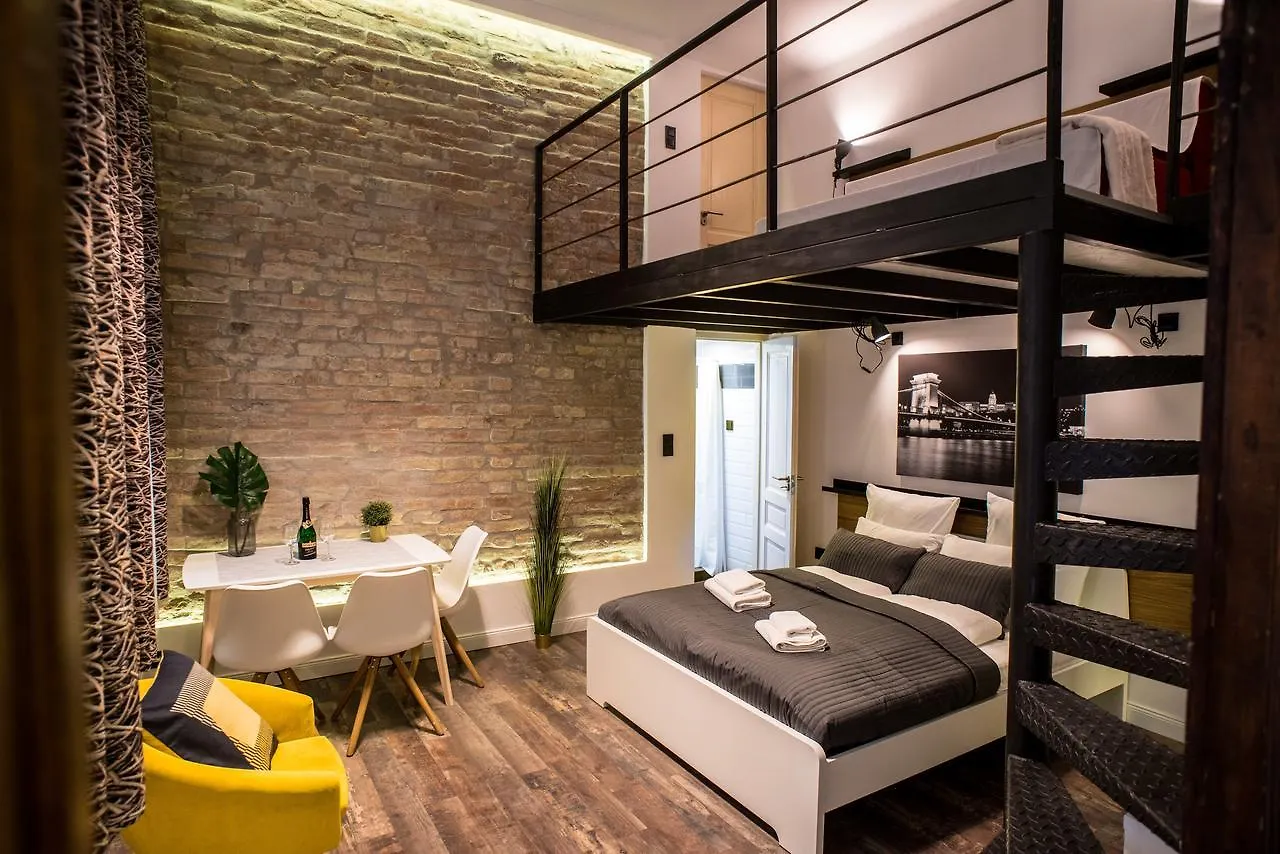 Very Stylish And Fresh Studio Home In The Center Будапешт